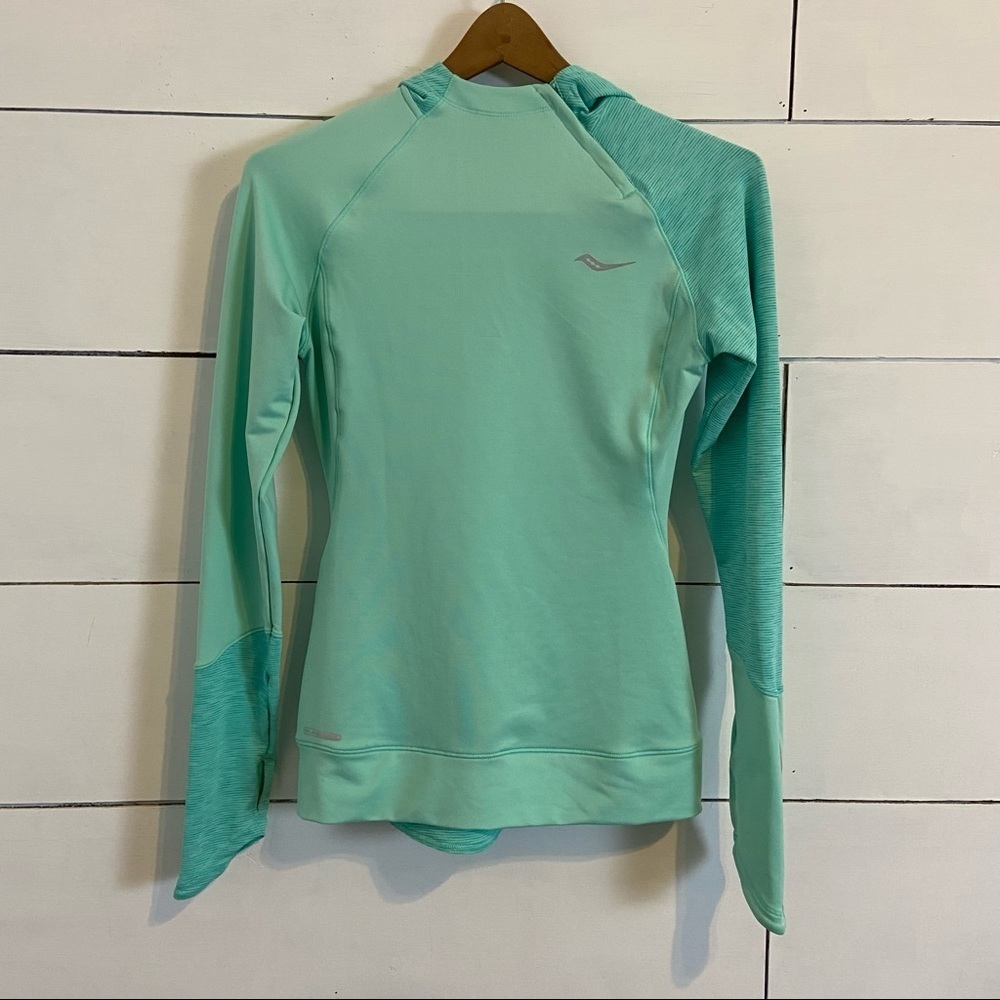 Saucony Women’s Dash Hoodie. Size XSmall. EUC